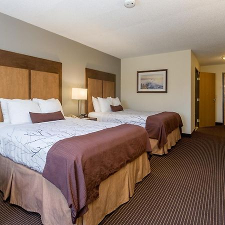 White Pine Inn & Suites Holland Zewnętrze zdjęcie