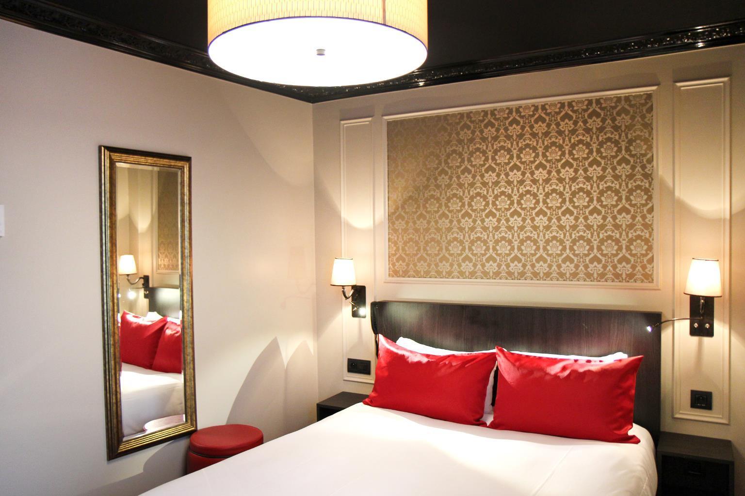 White Pine Inn & Suites Holland Zewnętrze zdjęcie