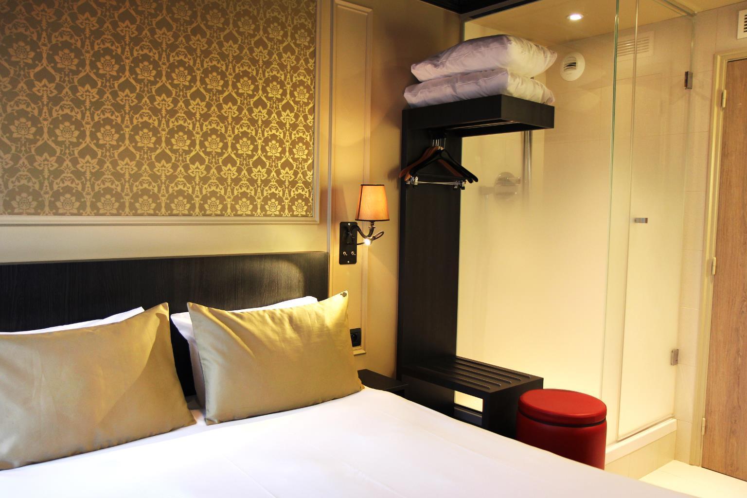 White Pine Inn & Suites Holland Zewnętrze zdjęcie