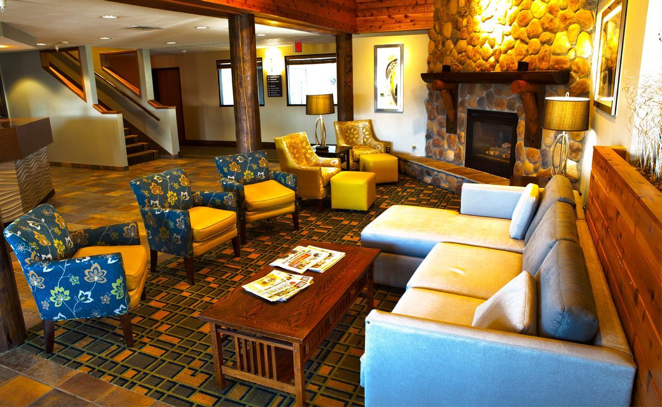 White Pine Inn & Suites Holland Zewnętrze zdjęcie