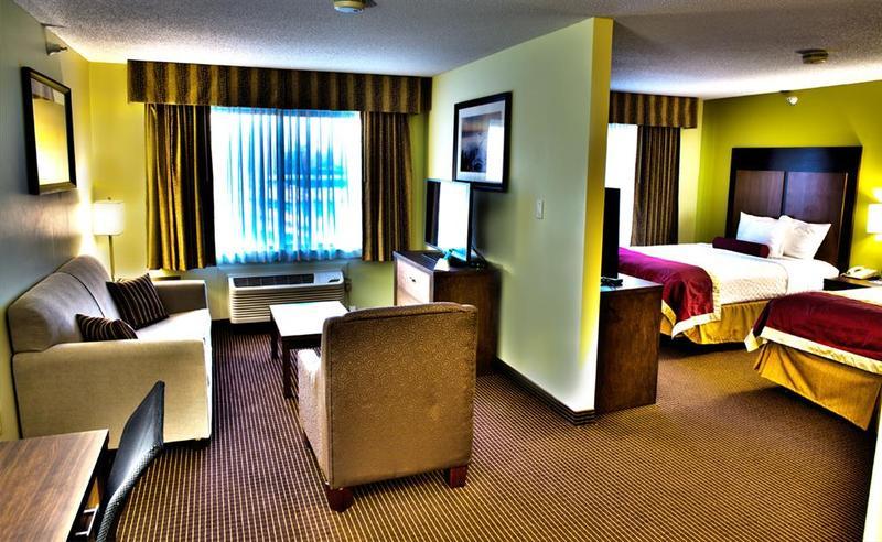 White Pine Inn & Suites Holland Zewnętrze zdjęcie